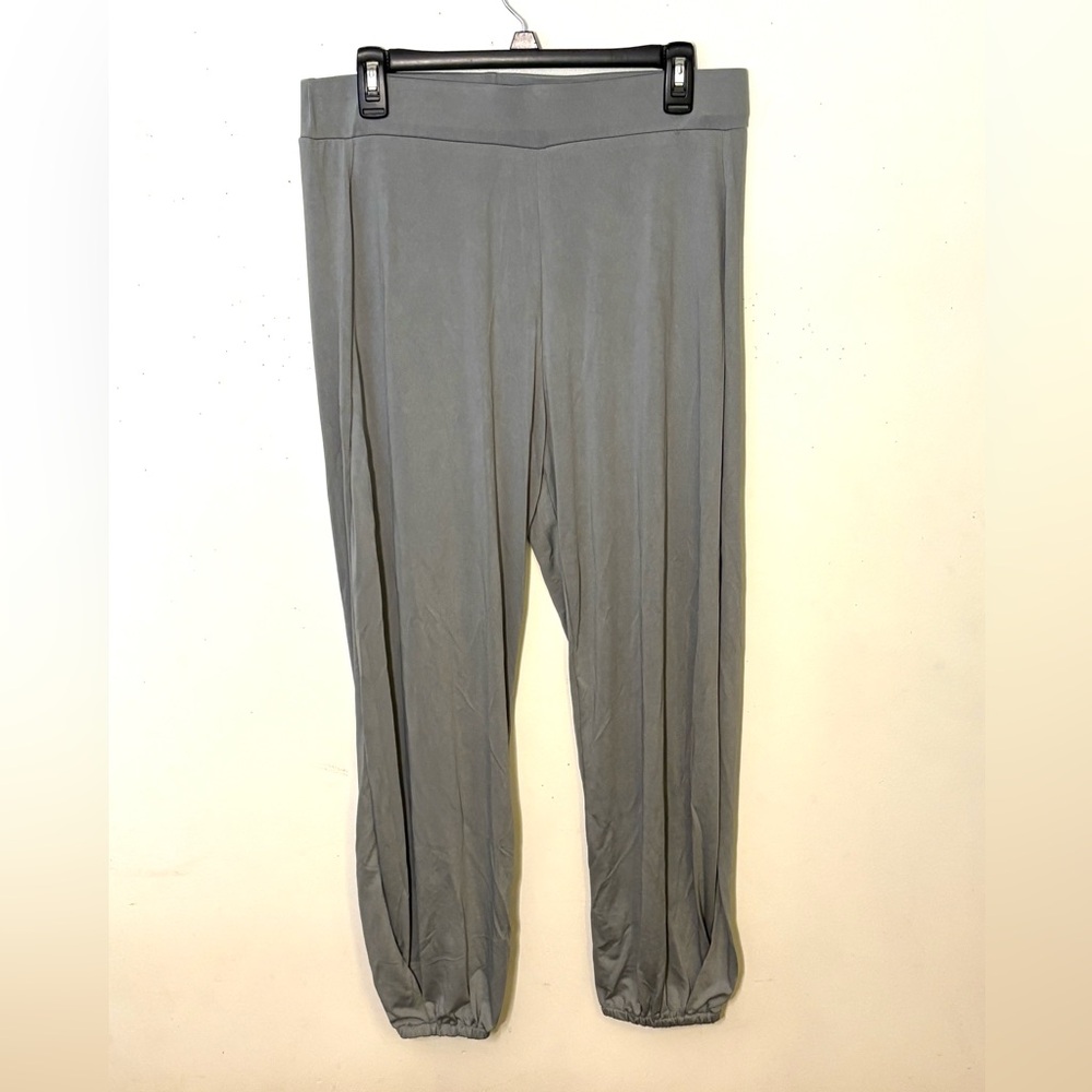 🆕Stylish Women's Gray Side-Slit Pants. Size XL. NWT.